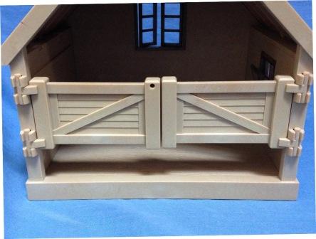 sylvanian pony stable gate